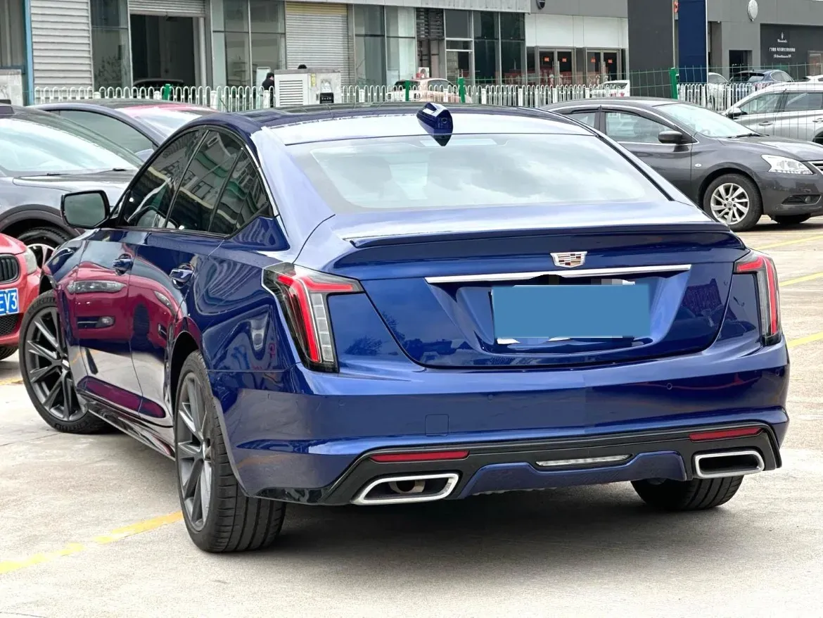 2024 Cadillac CT5 2.0T 237HP L4 10AT,autocango,china used car exporter,china ev exporter,chinese used car exporter,chinese used ev exporter