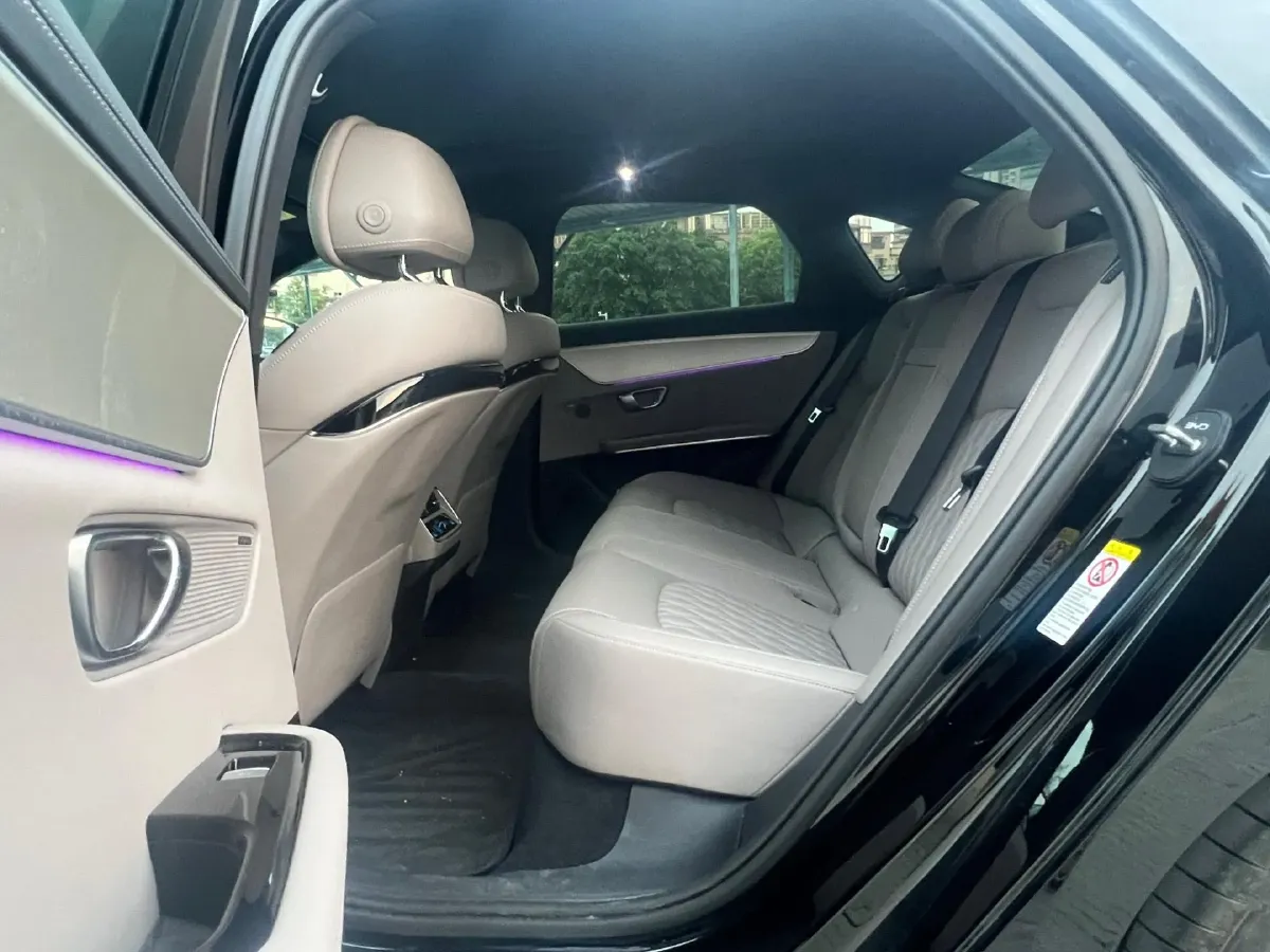 2025 BYD Han BEV 72KWH,autocango,china used car exporter,china ev exporter,chinese used car exporter,chinese used ev exporter