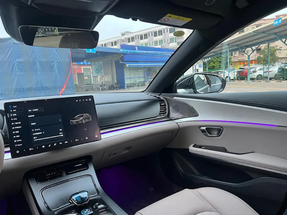 2025 BYD Han BEV 72KWH,autocango,china used car exporter,china ev exporter,chinese used car exporter,chinese used ev exporter