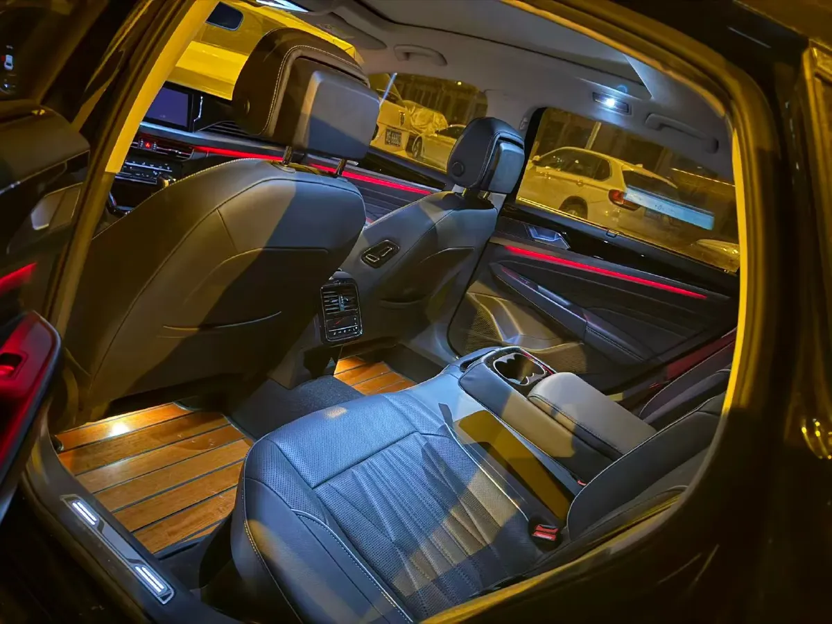 2023 Volkswagen Passat 2.0T 186HP L4 7DCT,autocango,china used car exporter,china ev exporter,chinese used car exporter,chinese used ev exporter