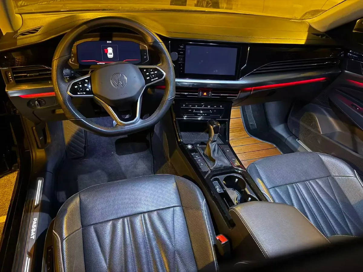 2023 Volkswagen Passat 2.0T 186HP L4 7DCT,autocango,china used car exporter,china ev exporter,chinese used car exporter,chinese used ev exporter