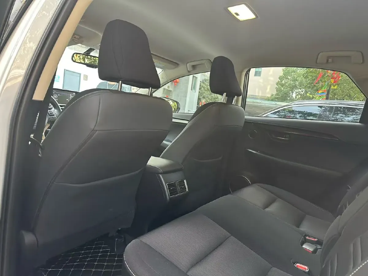 2020 Lexus NX 2.0L 150HP L4 CVT,autocango,china used car exporter,china ev exporter,chinese used car exporter,chinese used ev exporter