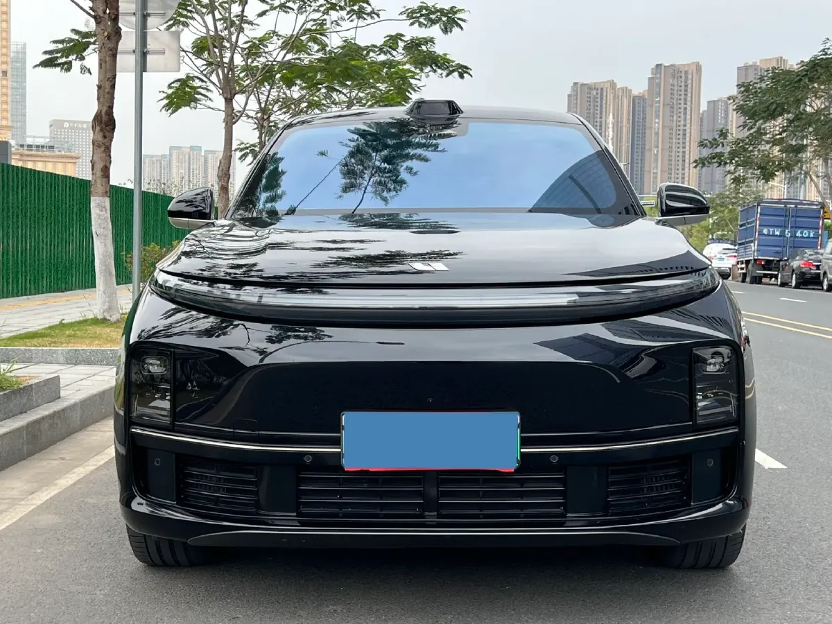 2024 Li L8 Range Extended 154HP REEV 42.8KWH,autocango,china used car exporter,china ev exporter,chinese used car exporter,chinese used ev exporter