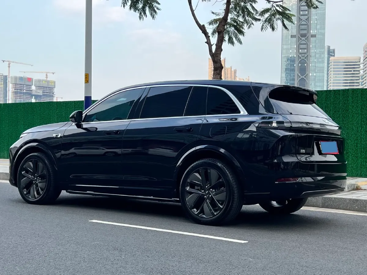2024 Li L8 Range Extended 154HP REEV 42.8KWH,autocango,china used car exporter,china ev exporter,chinese used car exporter,chinese used ev exporter