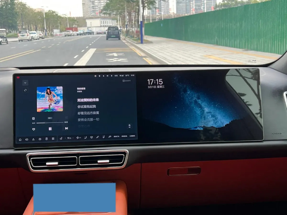 2024 Li L8 Range Extended 154HP REEV 42.8KWH,autocango,china used car exporter,china ev exporter,chinese used car exporter,chinese used ev exporter