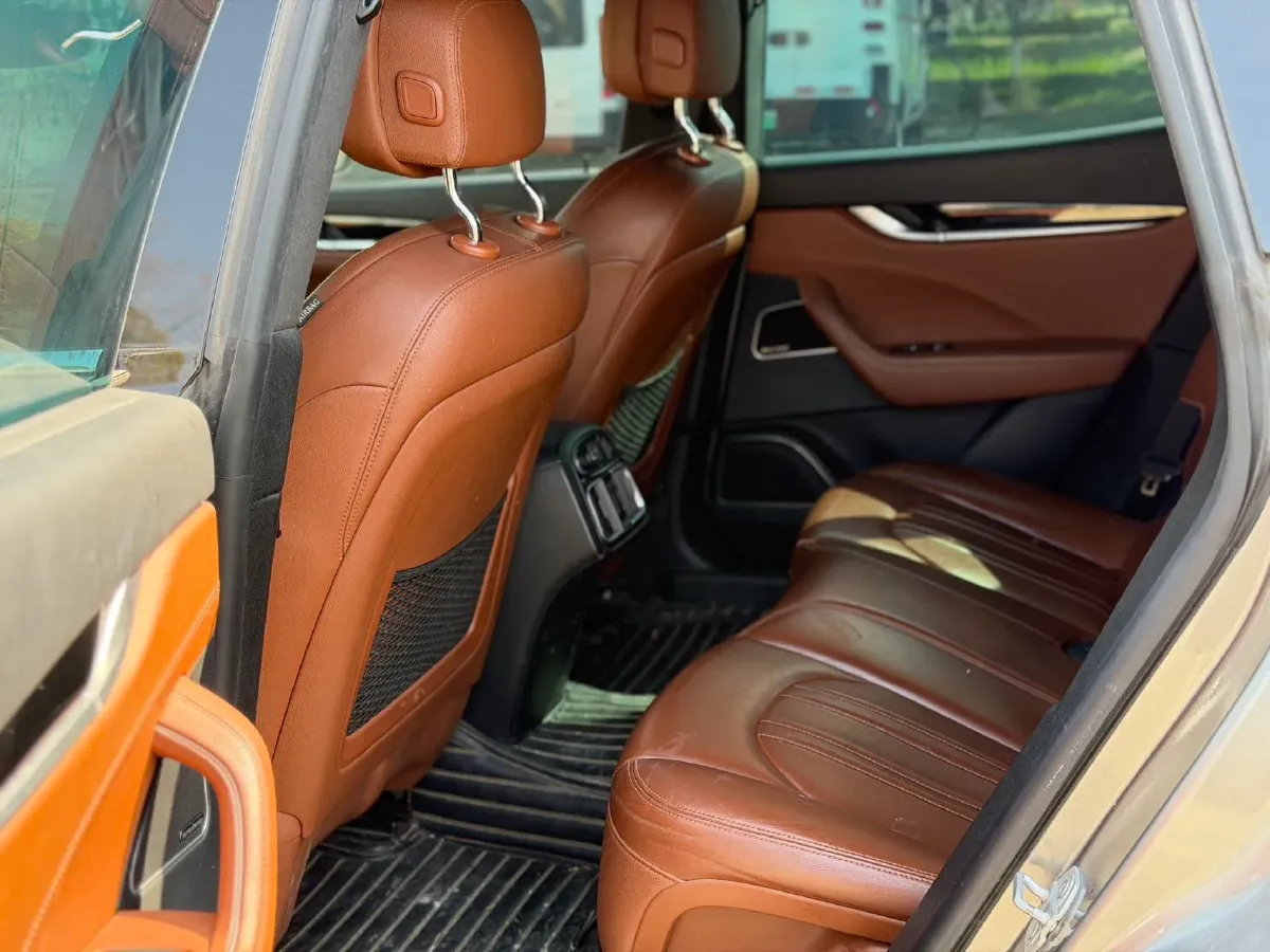 2016 Audi S6 4.0T 450HP V8 7DCT,autocango,china used car exporter,china ev exporter,chinese used car exporter,chinese used ev exporter