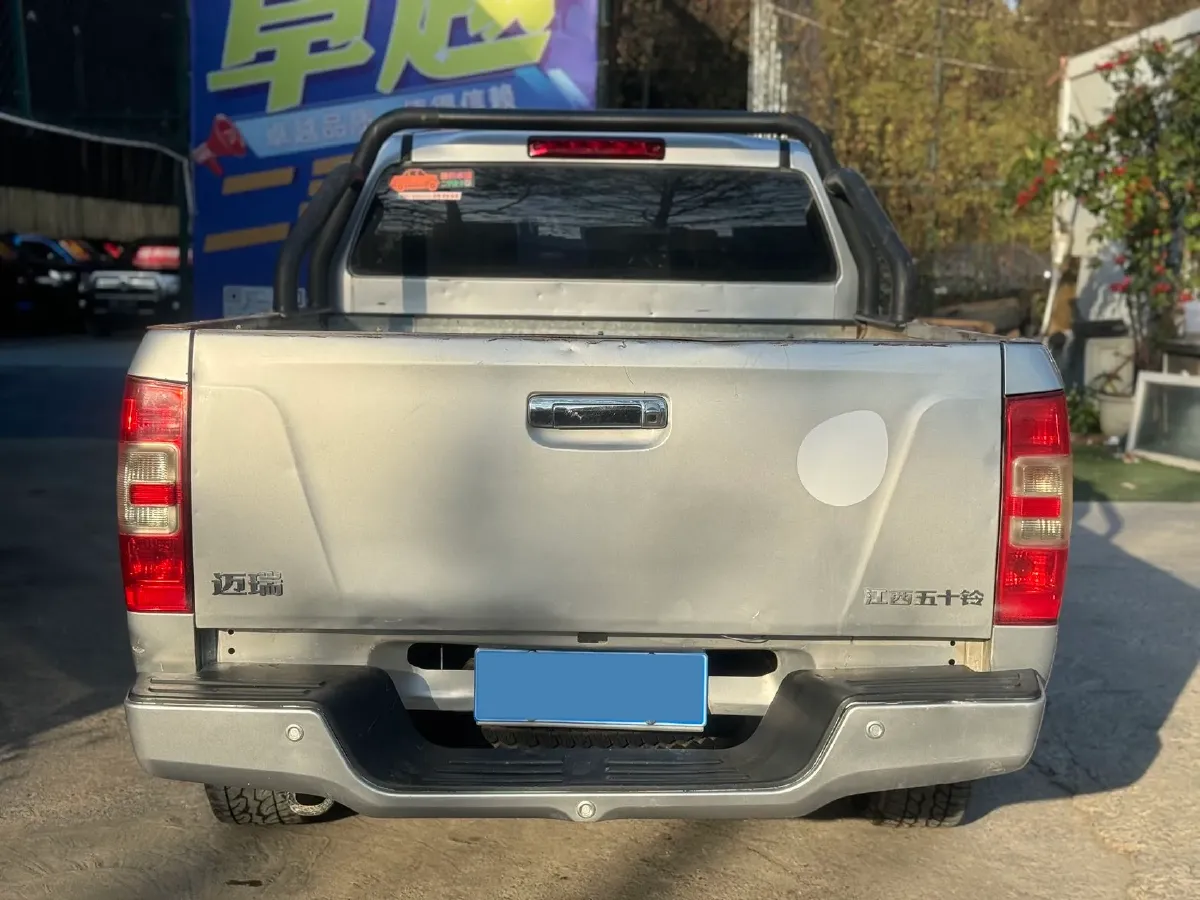 2022 Isuzu RE-MAX Jim 2.8T 120HP L4 5MT,autocango,china used car exporter,china ev exporter,chinese used car exporter,chinese used ev exporter
