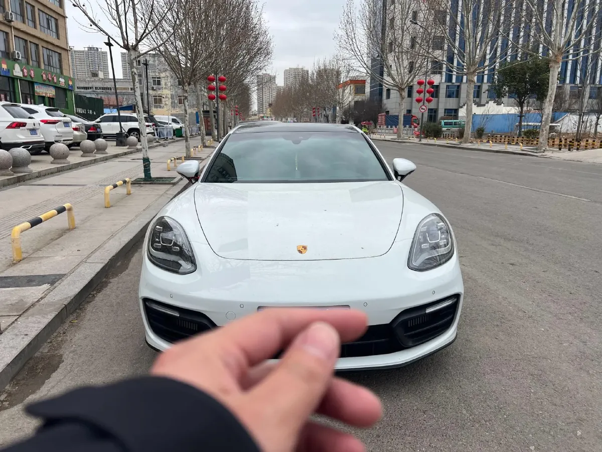 2023 Porsche Panamera 2.9T 330HP V6 8DCT,autocango,china used car exporter,china ev exporter,chinese used car exporter,chinese used ev exporter