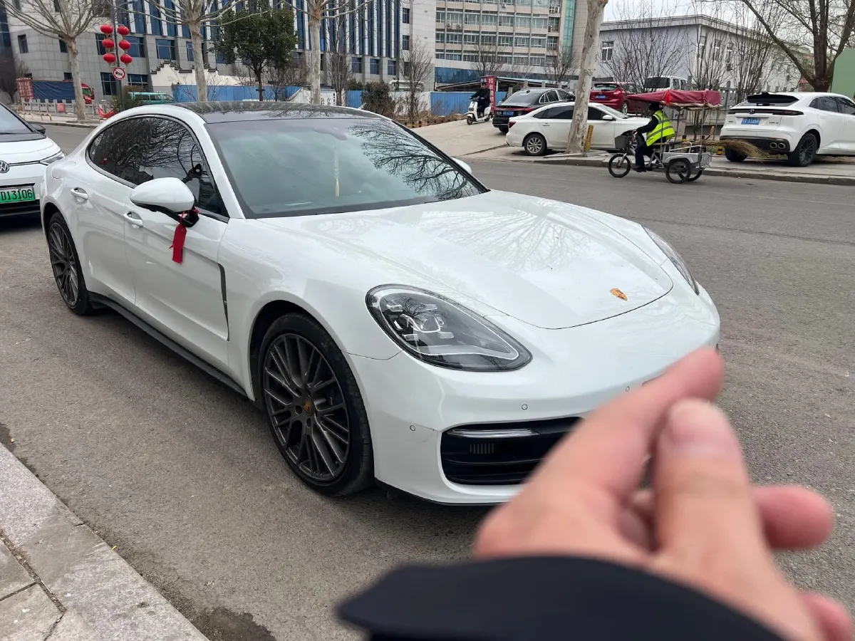 2023 Porsche Panamera 2.9T 330HP V6 8DCT,autocango,china used car exporter,china ev exporter,chinese used car exporter,chinese used ev exporter