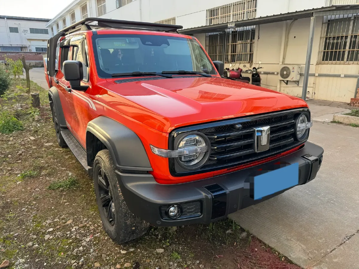 2024 Tank 300 2.0T 227HP L4 8AT,autocango,china used car exporter,china ev exporter,chinese used car exporter,chinese used ev exporter