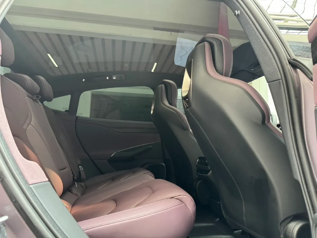 2024 MI SU7 BEV 94.3KWH,autocango,china used car exporter,china ev exporter,chinese used car exporter,chinese used ev exporter