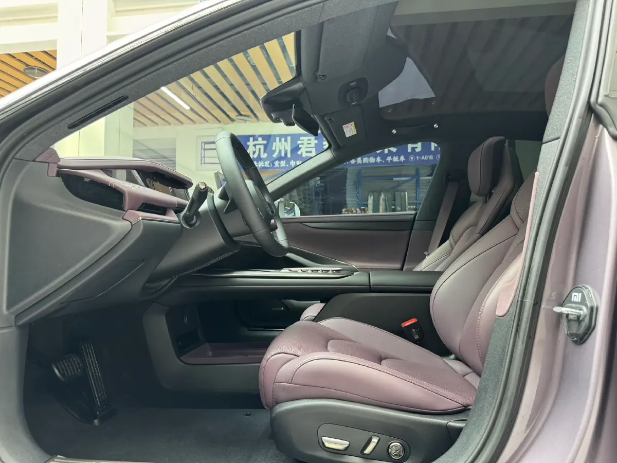 2024 MI SU7 BEV 94.3KWH,autocango,china used car exporter,china ev exporter,chinese used car exporter,chinese used ev exporter