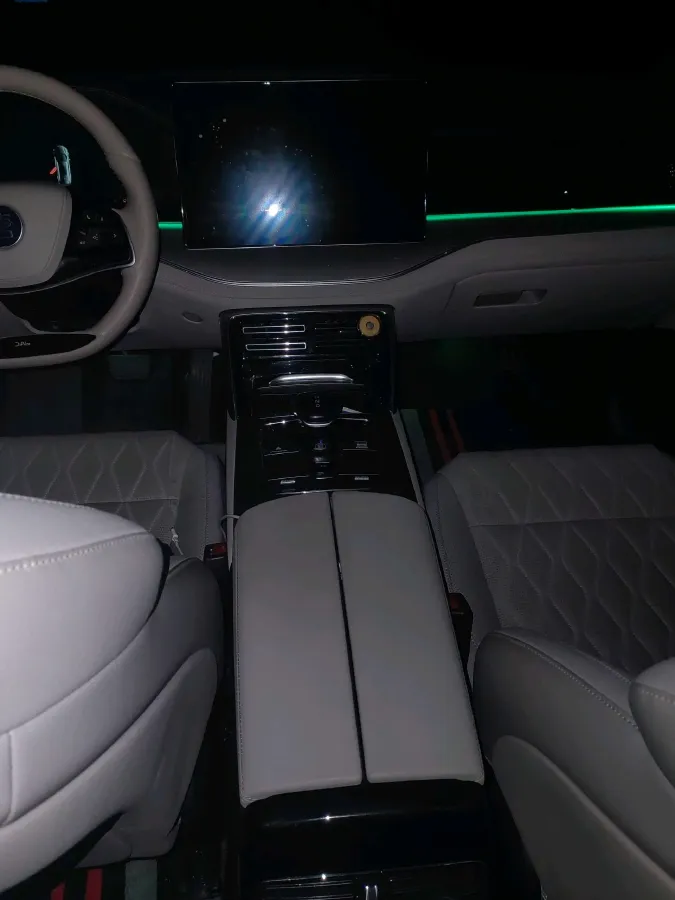 2024 BYD Tang 1.5T 139HP L4 E-CVT PHEV 21.504KWH,autocango,china used car exporter,china ev exporter,chinese used car exporter,chinese used ev exporter