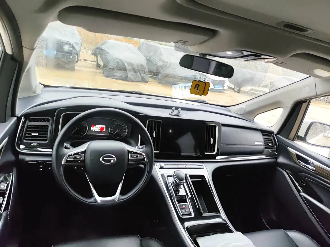 2021 GAC Trumpchi M8 2.0T 252HP L4 8AT,autocango,china used car exporter,china ev exporter,chinese used car exporter,chinese used ev exporter