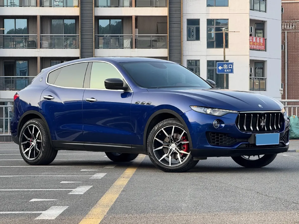 2018 Maserati Levante 3.0T 350HP V6 8AT,autocango,china used car exporter,china ev exporter,chinese used car exporter,chinese used ev exporter