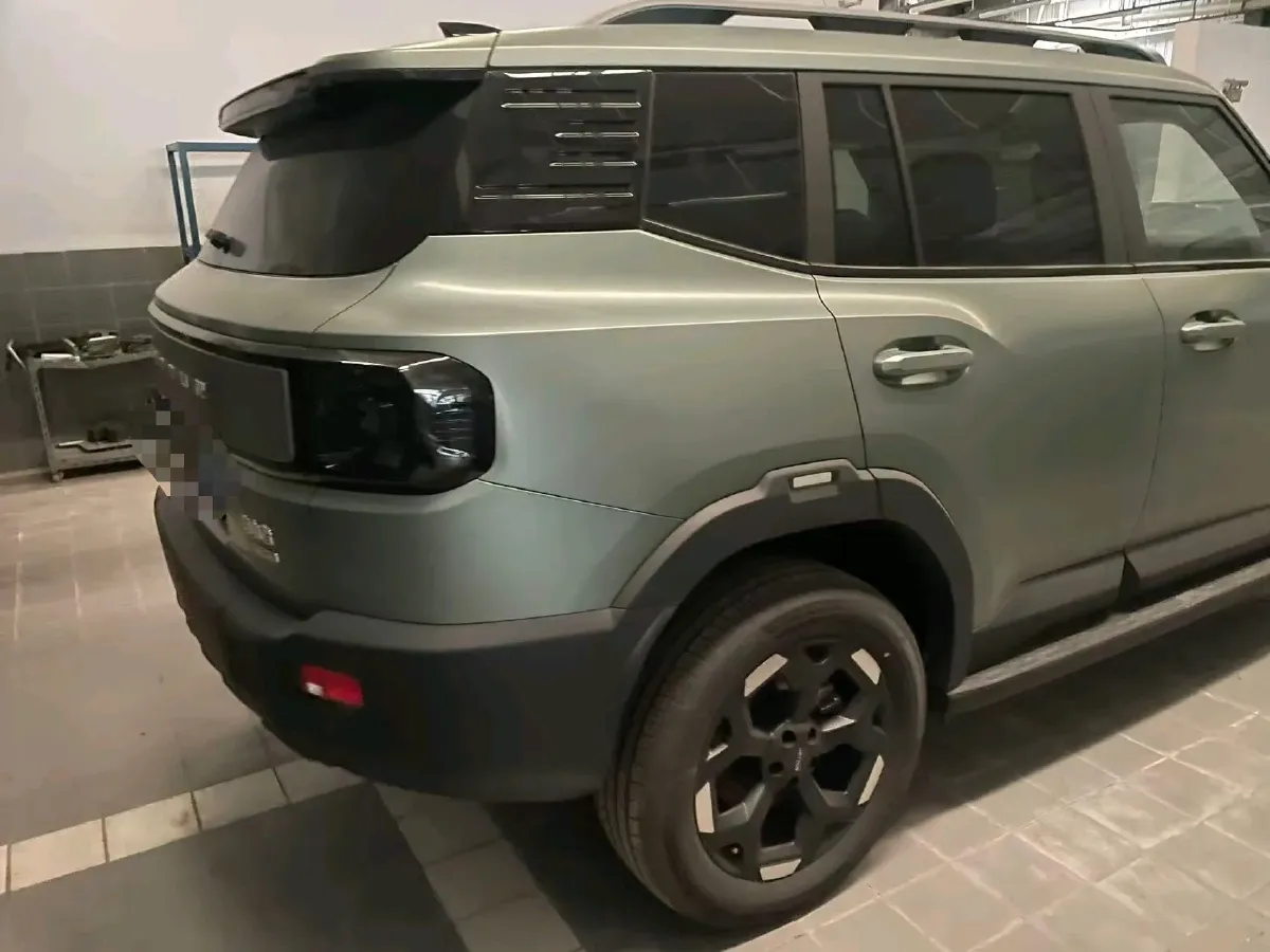 2025 Jetour Traveller 2.0T 254HP L4 7DCT,autocango,china used car exporter,china ev exporter,chinese used car exporter,chinese used ev exporter