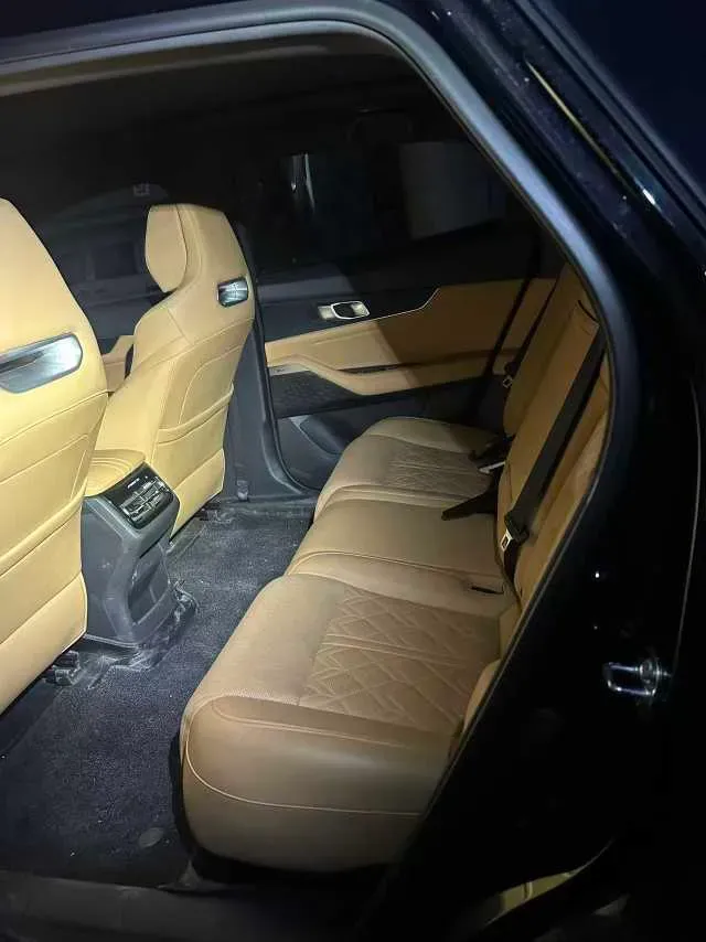 2021 ChangAn UNI-K 2.0T 233HP L4 8AT,autocango,china used car exporter,china ev exporter,chinese used car exporter,chinese used ev exporter