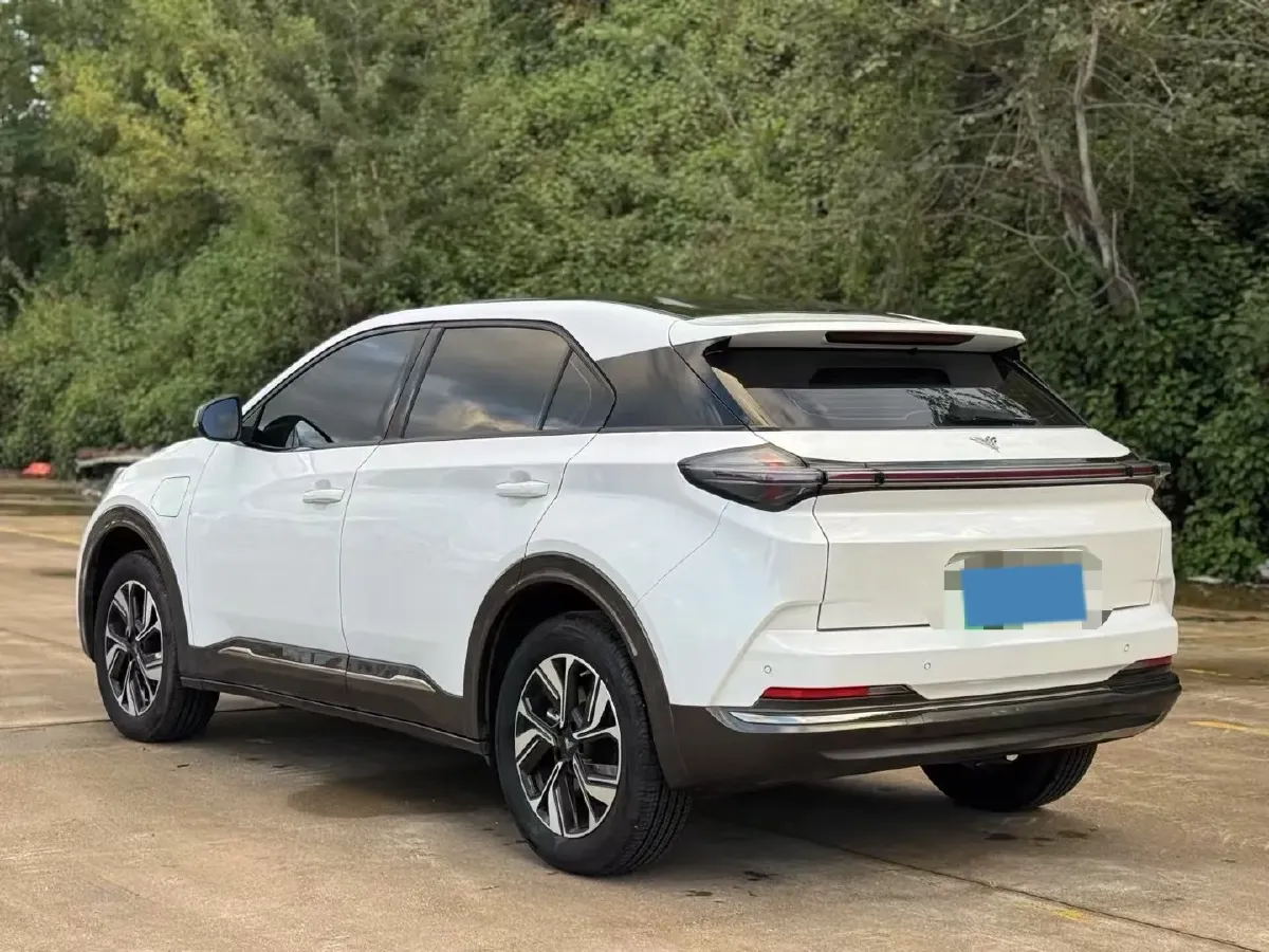 2022 Venucia Grand V 1.5T 190HP L4 7DCT,autocango,china used car exporter,china ev exporter,chinese used car exporter,chinese used ev exporter