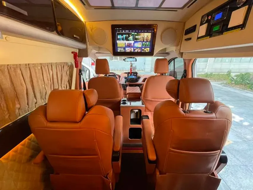 2024 Ford Transit 2.0T 220HP L4 9AT,autocango,china used car exporter,china ev exporter,chinese used car exporter,chinese used ev exporter