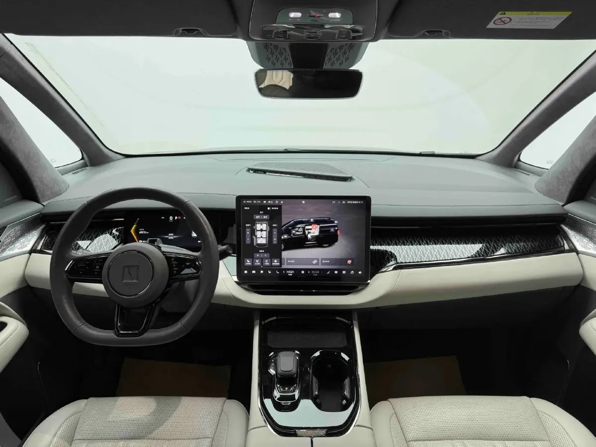 2022 Zeekr 009 BEV 116KWH,autocango,china used car exporter,china ev exporter,chinese used car exporter,chinese used ev exporter