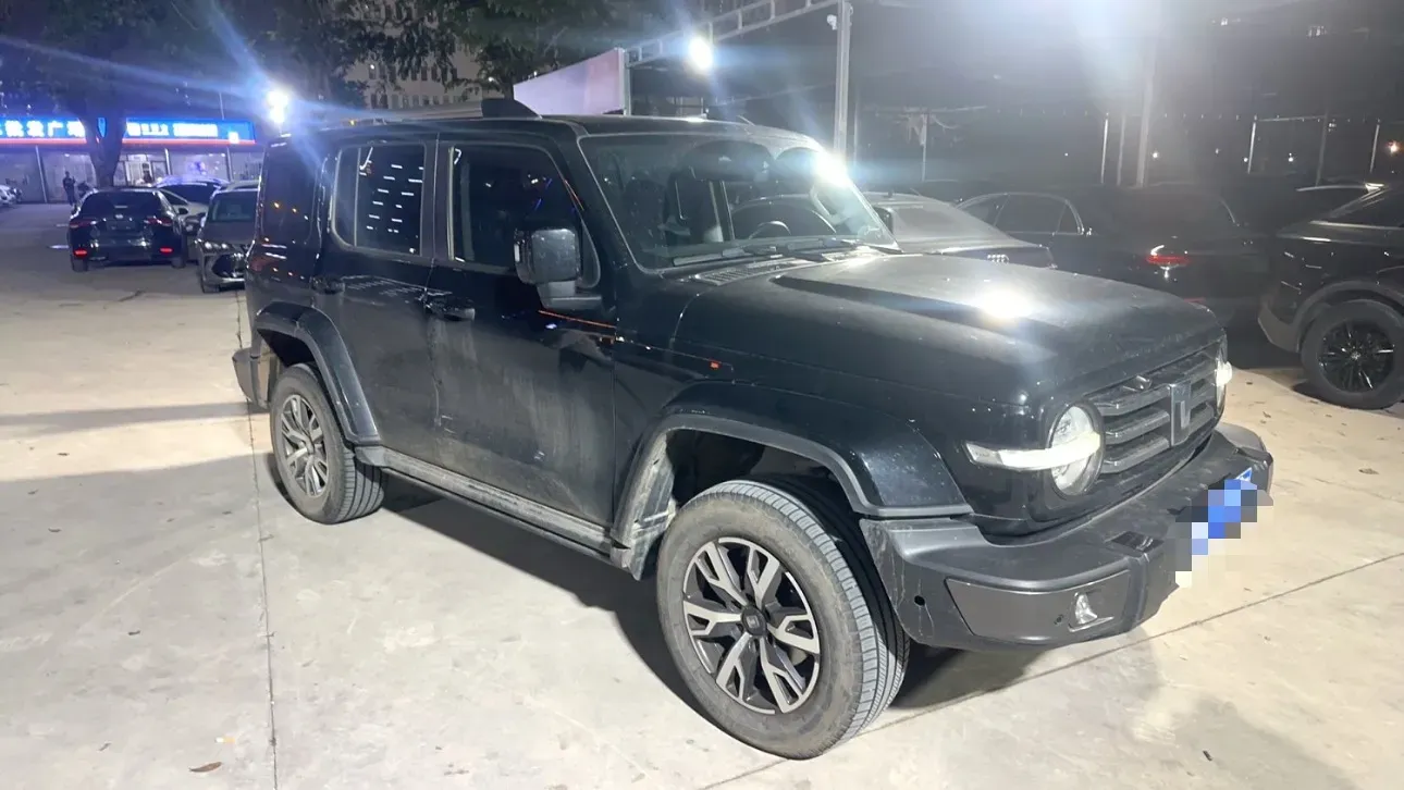 2023 Tank 300 2.0T 227HP L4 8AT,autocango,china used car exporter,china ev exporter,chinese used car exporter,chinese used ev exporter