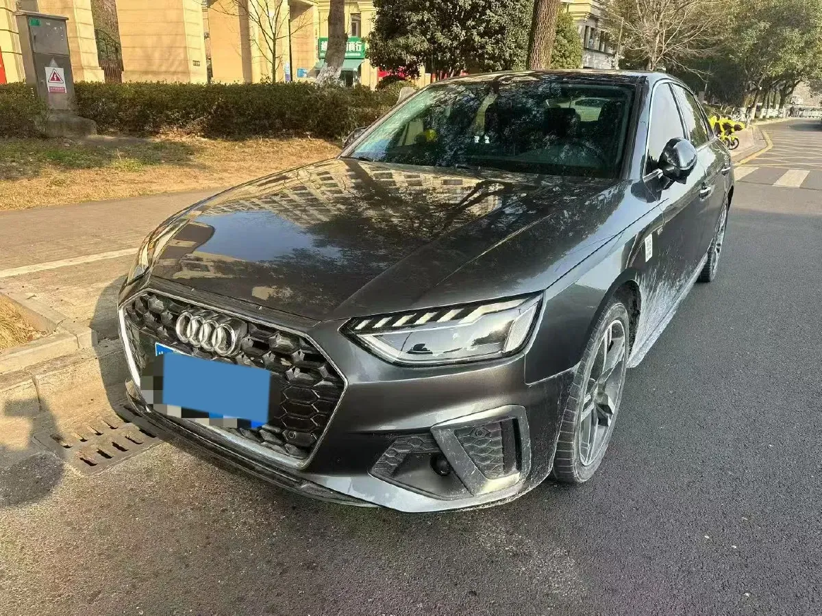 2020 Audi A4L 2.0T 190HP L4 7DCT,autocango,china used car exporter,china ev exporter,chinese used car exporter,chinese used ev exporter