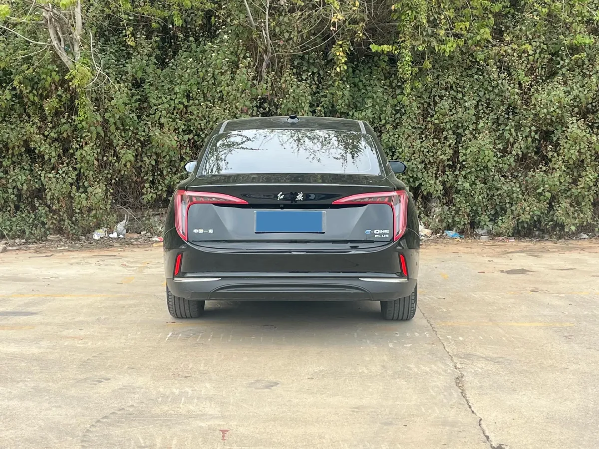 2024 HongQi E-QM5 BEV 72KWH,autocango,china used car exporter,china ev exporter,chinese used car exporter,chinese used ev exporter