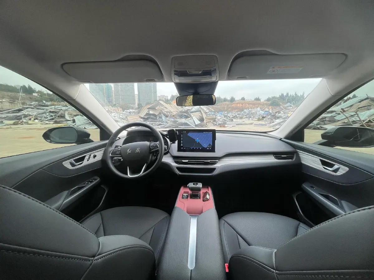 2024 HongQi E-QM5 BEV 72KWH,autocango,china used car exporter,china ev exporter,chinese used car exporter,chinese used ev exporter