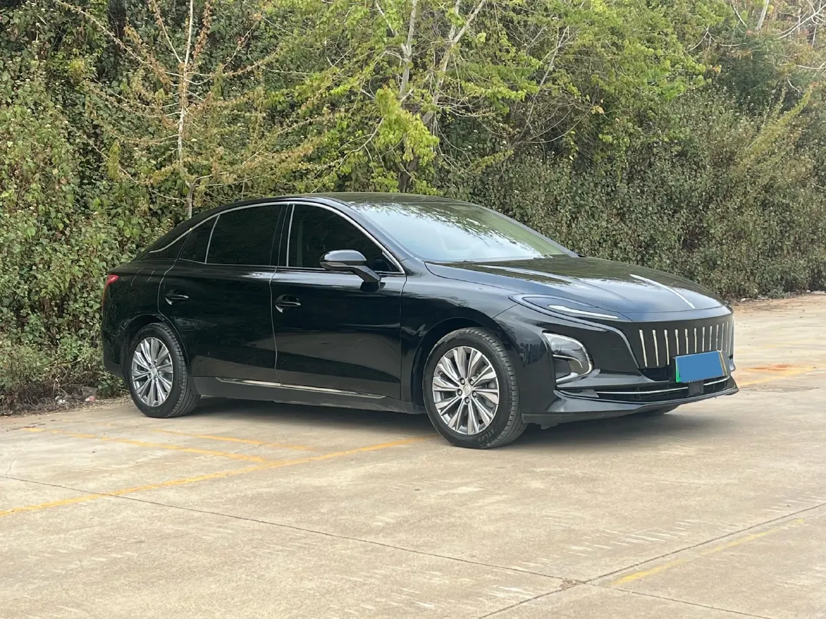 2024 HongQi E-QM5 BEV 72KWH,autocango,china used car exporter,china ev exporter,chinese used car exporter,chinese used ev exporter