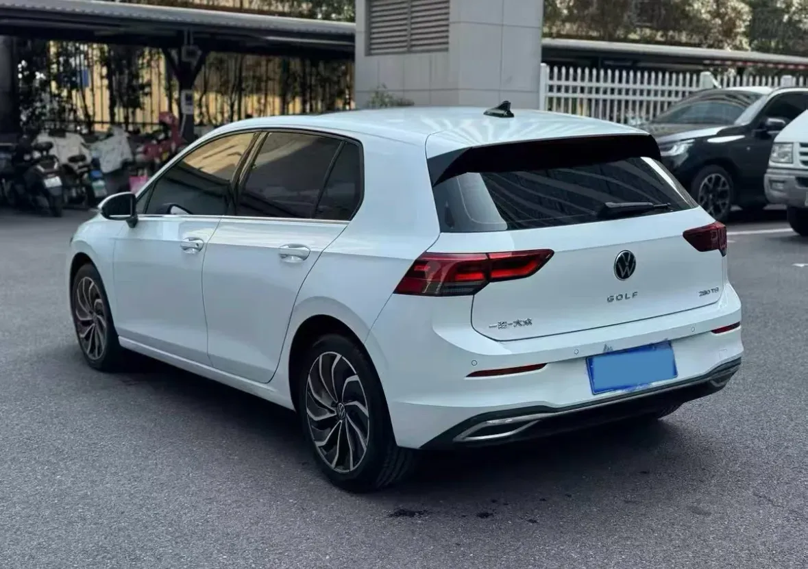 2023 Volkswagen Golf 1.4T 150HP L4 7DCT,autocango,china used car exporter,china ev exporter,chinese used car exporter,chinese used ev exporter