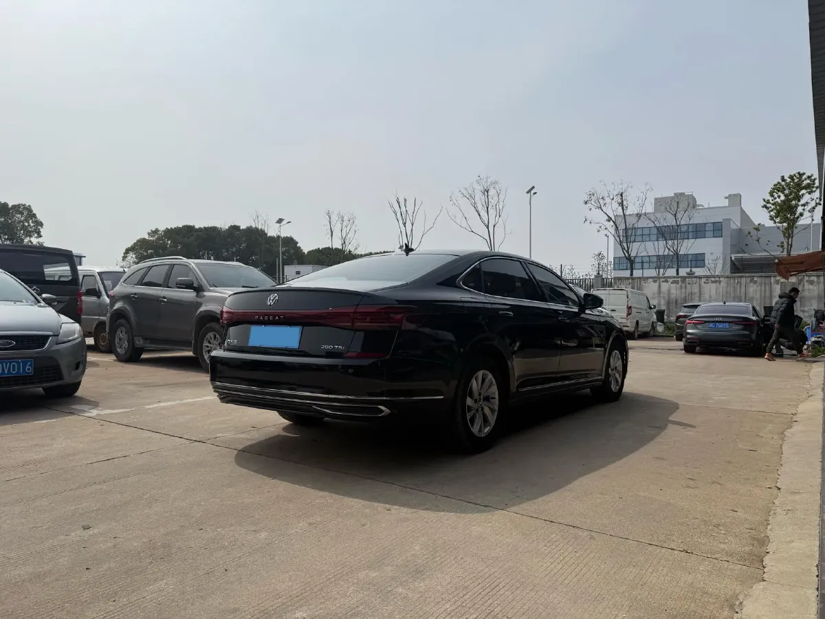 2023 Volkswagen Passat 1.4T 150HP L4 7DCT,autocango,china used car exporter,china ev exporter,chinese used car exporter,chinese used ev exporter