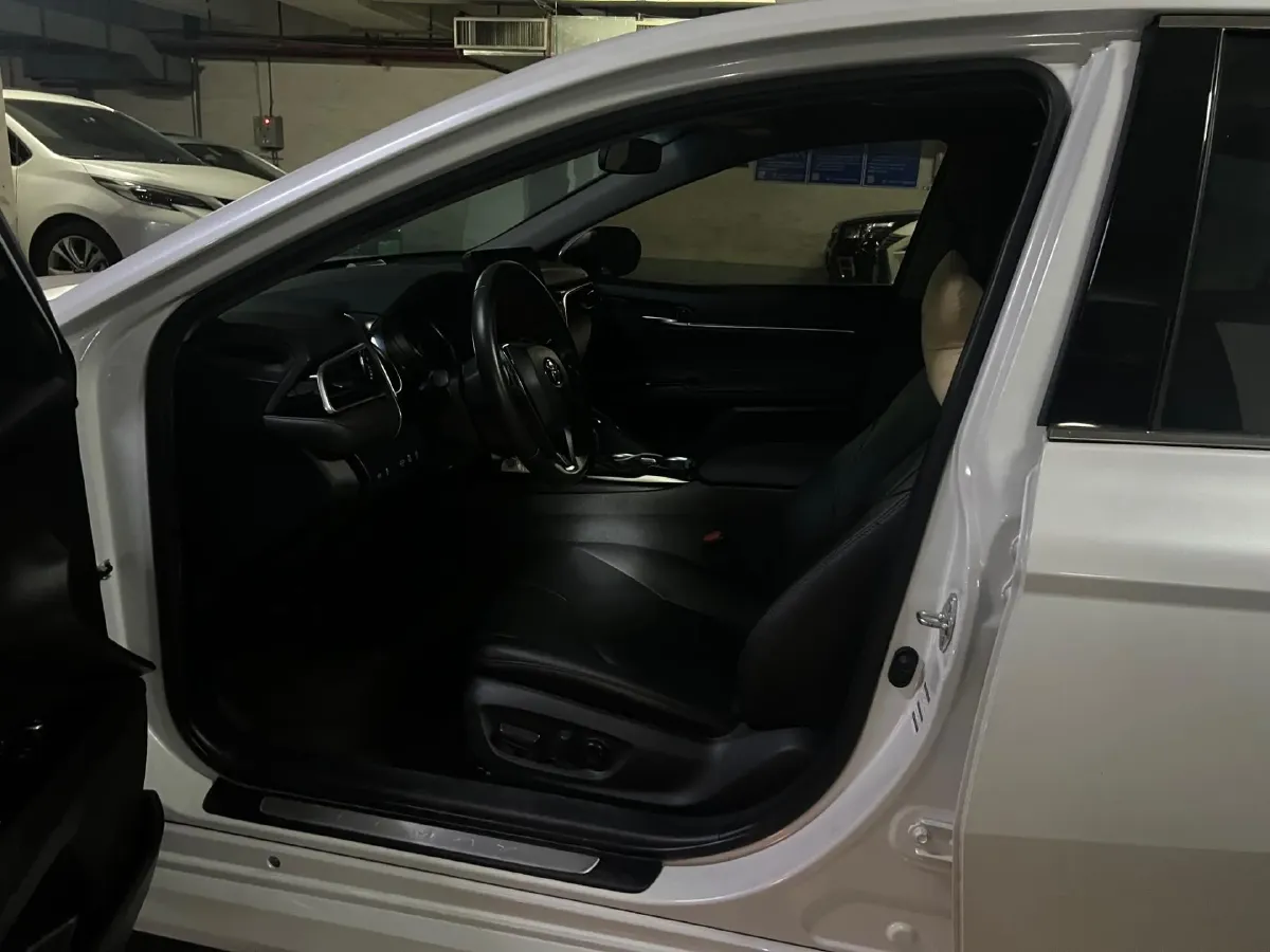 2021 Toyota Camry 2.0L 178HP L4 CVT,autocango,china used car exporter,china ev exporter,chinese used car exporter,chinese used ev exporter