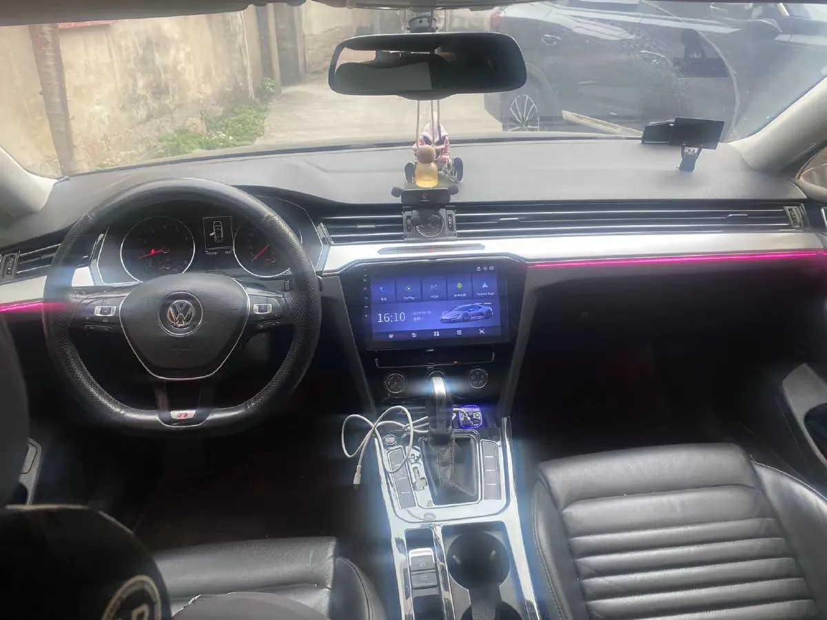 2018 Volkswagen Magotan 1.8T 180HP L4 7DCT,autocango,china used car exporter,china ev exporter,chinese used car exporter,chinese used ev exporter