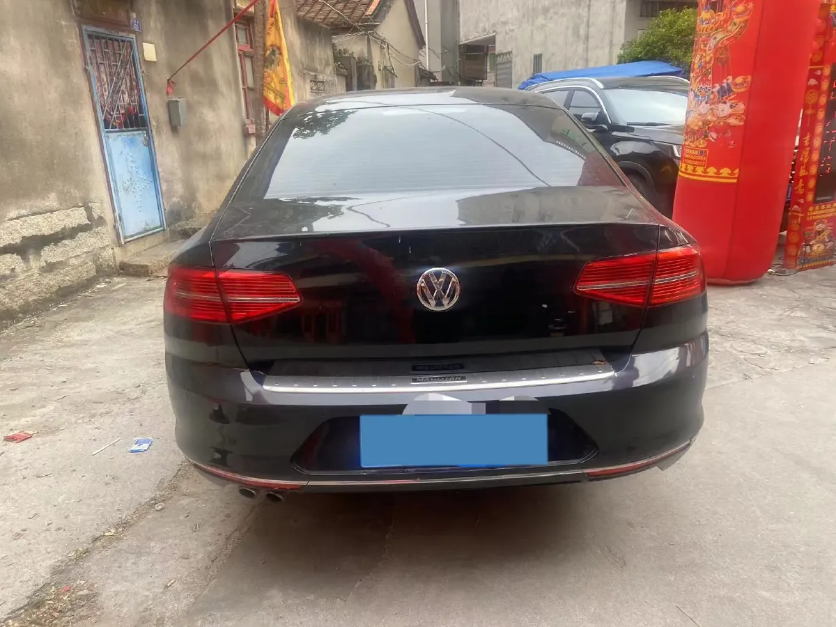 2018 Volkswagen Magotan 1.8T 180HP L4 7DCT,autocango,china used car exporter,china ev exporter,chinese used car exporter,chinese used ev exporter