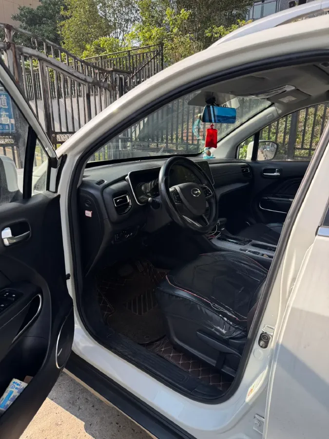 2021 GAC Trumpchi GS3 1.5T 169HP L4 6AT,autocango,china used car exporter,china ev exporter,chinese used car exporter,chinese used ev exporter