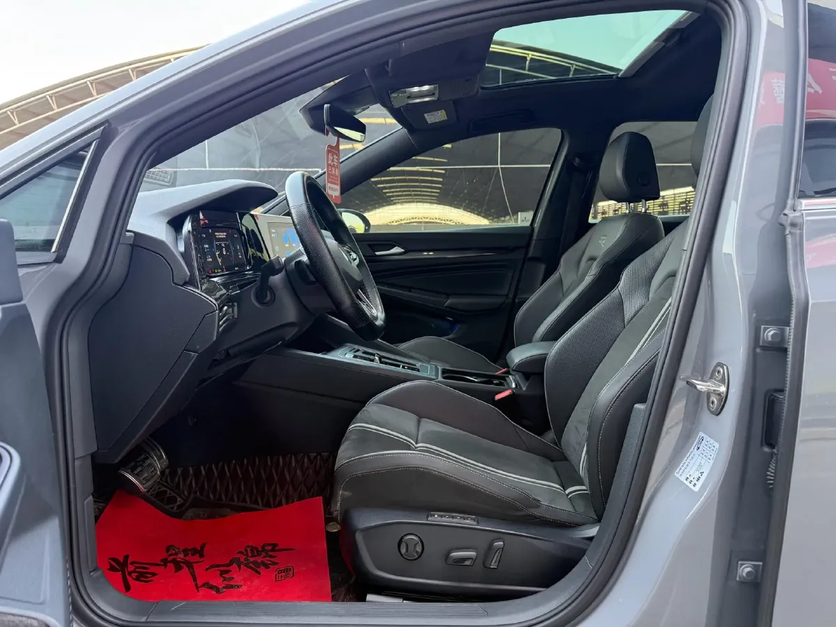 2021 Volkswagen Golf 1.4T 150HP L4 7DCT,autocango,china used car exporter,china ev exporter,chinese used car exporter,chinese used ev exporter