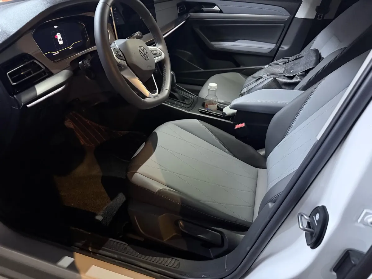 2024 Volkswagen Lavida 1.5L 110HP L4 6AT,autocango,china used car exporter,china ev exporter,chinese used car exporter,chinese used ev exporter