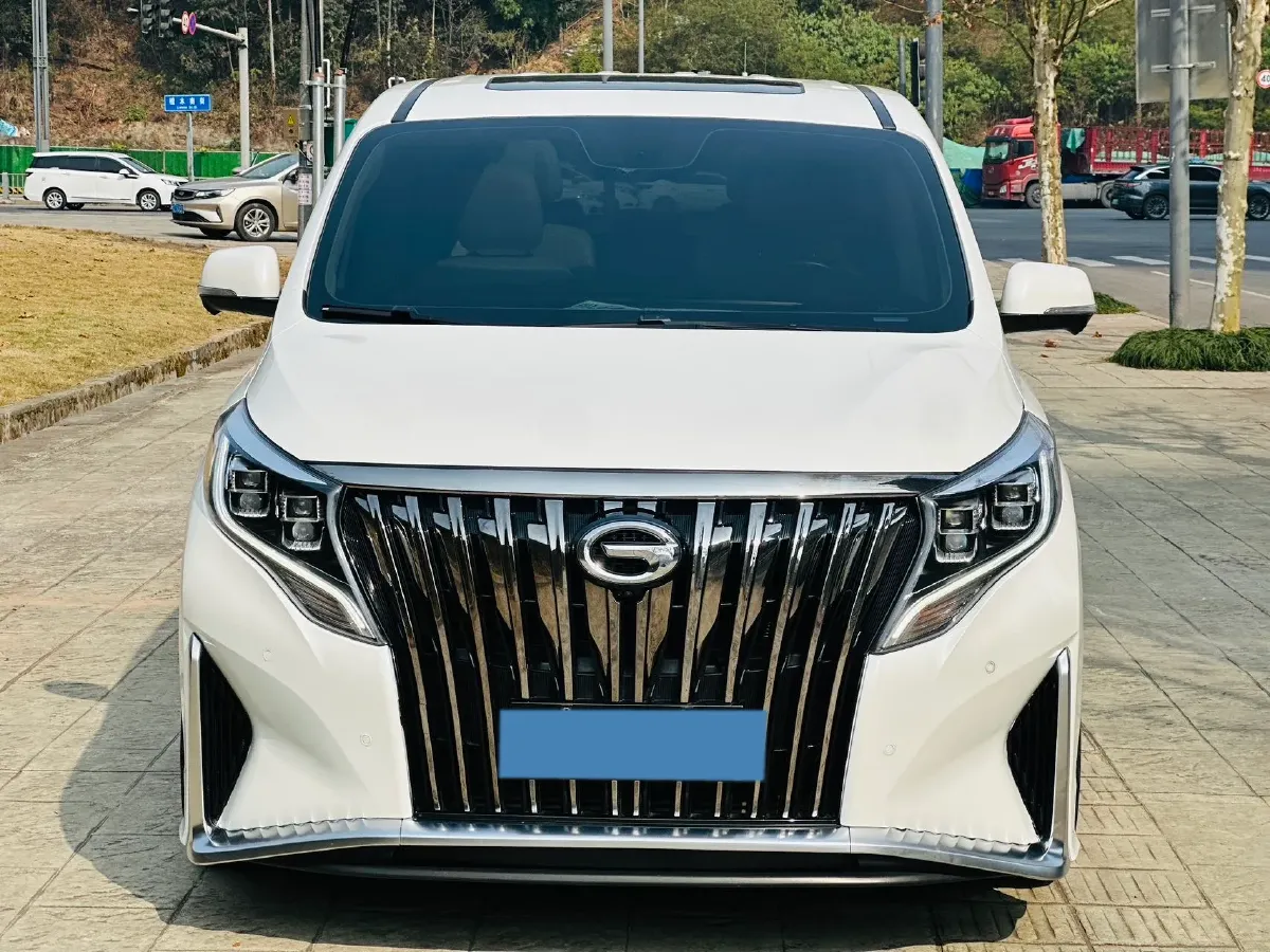 2021 GAC Trumpchi M8 2.0T 252HP L4 8AT,autocango,china used car exporter,china ev exporter,chinese used car exporter,chinese used ev exporter