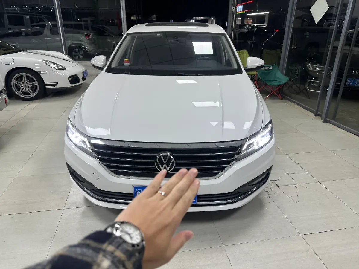 2021 Volkswagen Lavida 1.5L 113HP L4 6AT,autocango,china used car exporter,china ev exporter,chinese used car exporter,chinese used ev exporter