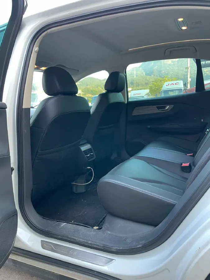 2023 HongQi E-QM5 BEV 82KWH,autocango,china used car exporter,china ev exporter,chinese used car exporter,chinese used ev exporter