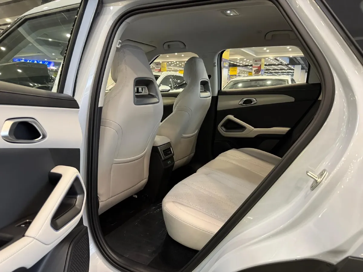 2025 BYD YuanUP BEV 45.12KWH,autocango,china used car exporter,china ev exporter,chinese used car exporter,chinese used ev exporter