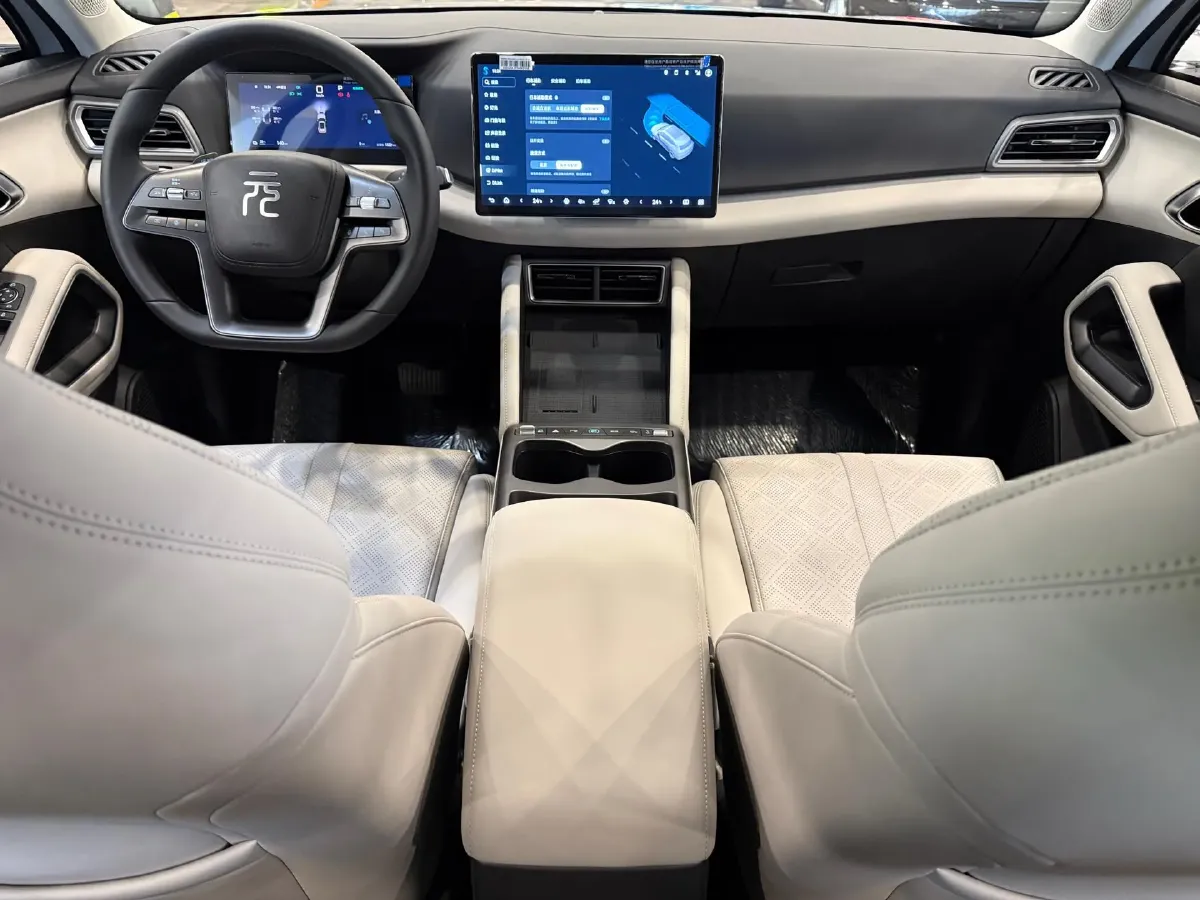 2025 BYD YuanUP BEV 45.12KWH,autocango,china used car exporter,china ev exporter,chinese used car exporter,chinese used ev exporter