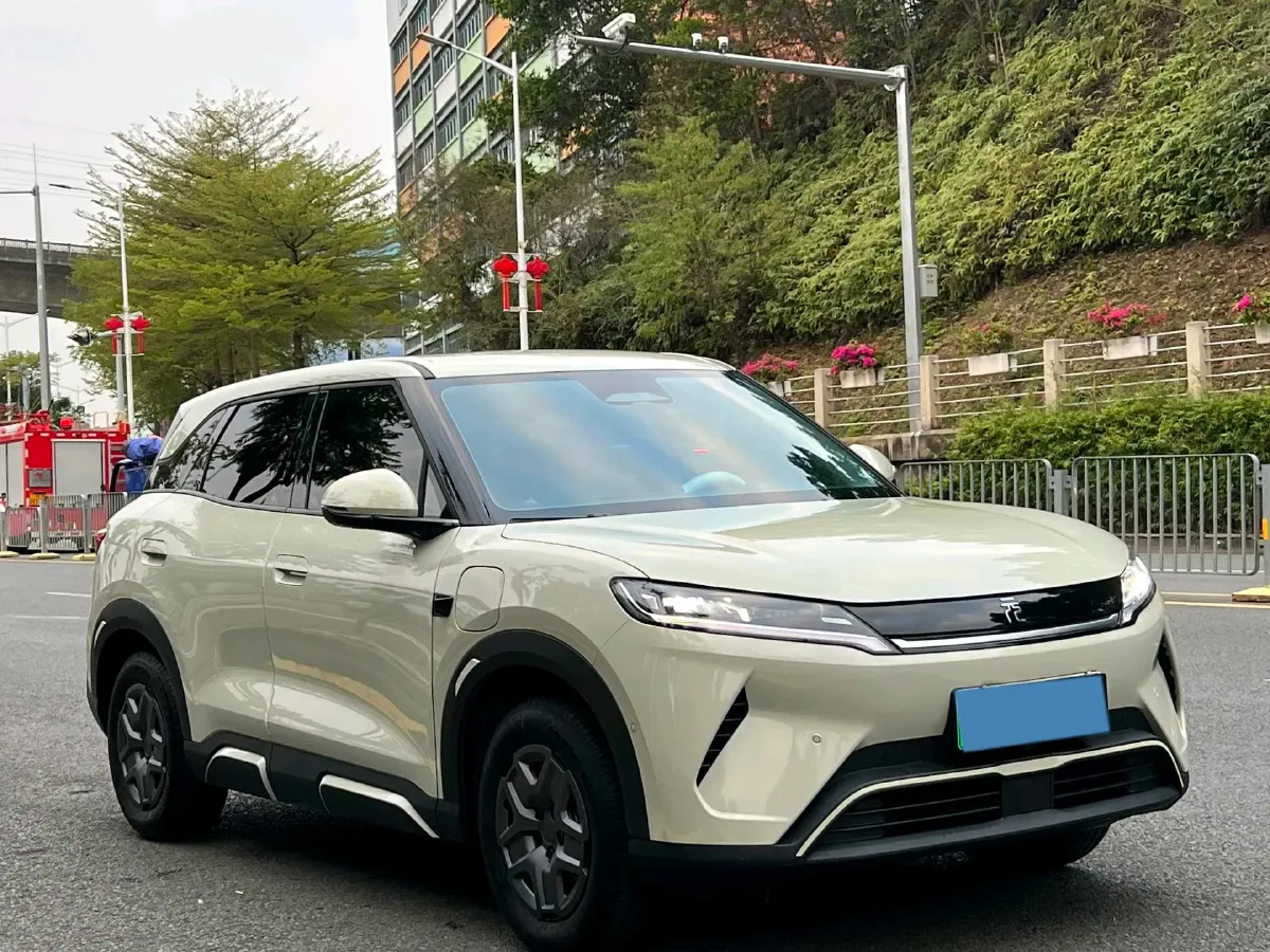 2024 BYD YuanUP BEV 45.12KWH,autocango,china used car exporter,china ev exporter,chinese used car exporter,chinese used ev exporter