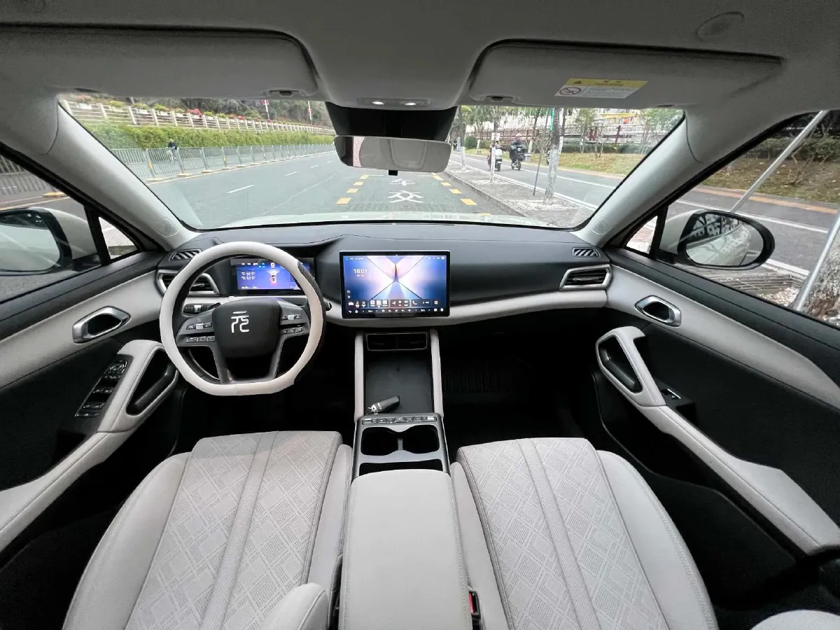 2024 BYD YuanUP BEV 45.12KWH,autocango,china used car exporter,china ev exporter,chinese used car exporter,chinese used ev exporter