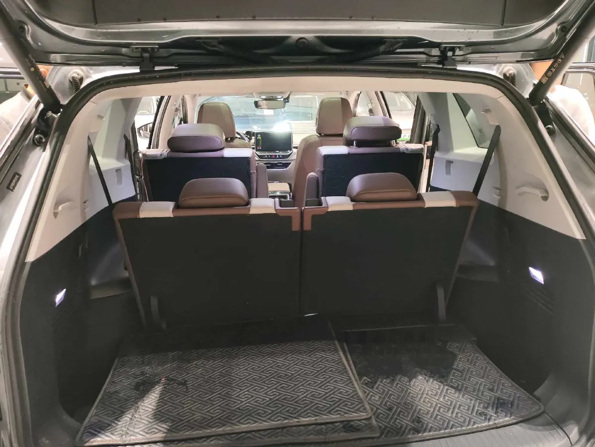 2023 Volkswagen ID.6 X BEV 83.4KWH,autocango,china used car exporter,china ev exporter,chinese used car exporter,chinese used ev exporter