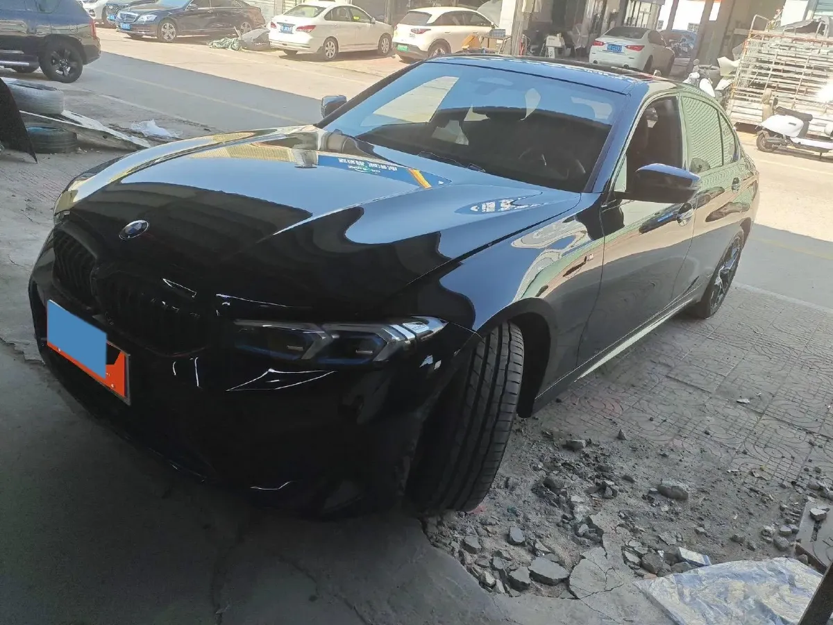 2025 BMW 3 Series 2.0T 245HP L4 8AT,autocango,china used car exporter,china ev exporter,chinese used car exporter,chinese used ev exporter