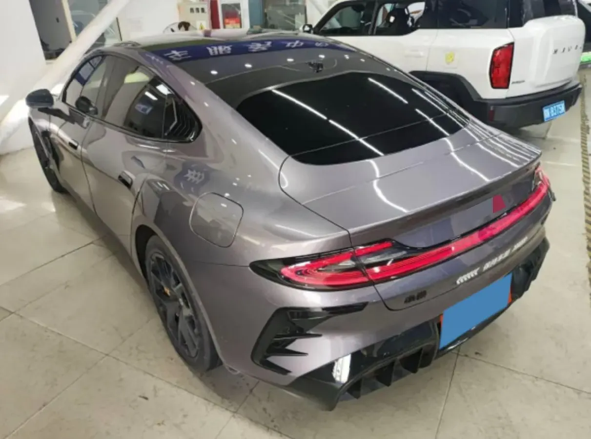 2024 MI SU7 BEV 73.6KWH,autocango,china used car exporter,china ev exporter,chinese used car exporter,chinese used ev exporter