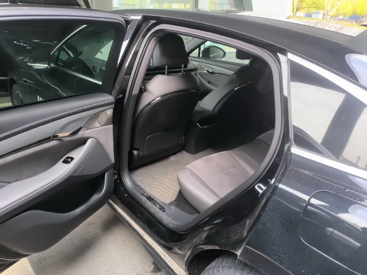 2024 Voyah ZhuiGuang 1.5T 136HP L4 PHEV 43KWH,autocango,china used car exporter,china ev exporter,chinese used car exporter,chinese used ev exporter