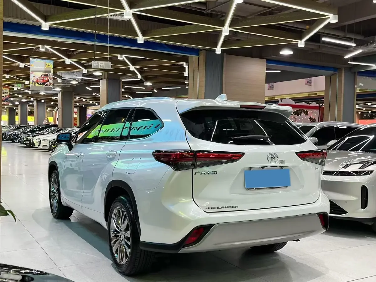 2024 Toyota Highlander 2.5L 189HP L4 E-CVT Hybrid,autocango,china used car exporter,china ev exporter,chinese used car exporter,chinese used ev exporter