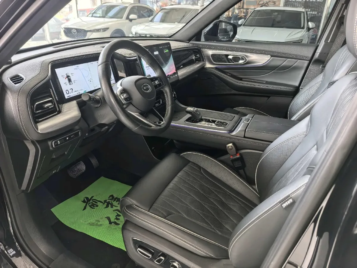 2024 GAC Trumpchi GS8 2.0T 252HP L4 8AT,autocango,china used car exporter,china ev exporter,chinese used car exporter,chinese used ev exporter